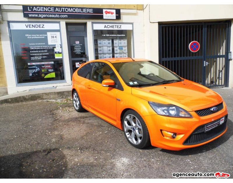 Achat voiture occasion, Auto occasion pas cher | Agence Auto Ford Focus ST Violet Année 2009 Manuelle Essence