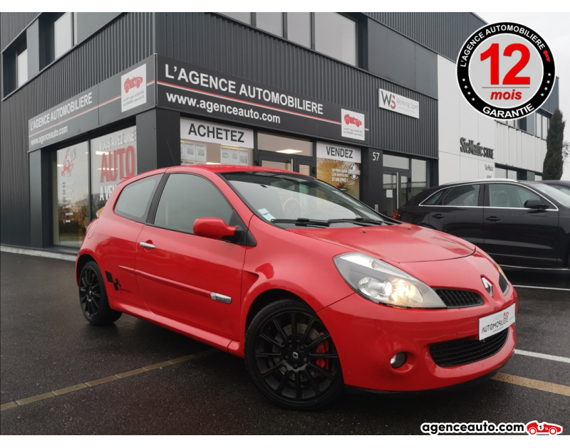 Acquisto Auto Usate, Auto Usate Economiche | Agenzia Automobiliare Renault Clio III RS Sport 2.0 16v 197cv Rouge Toro Rouge Anno 2006 Manuelle Essence
