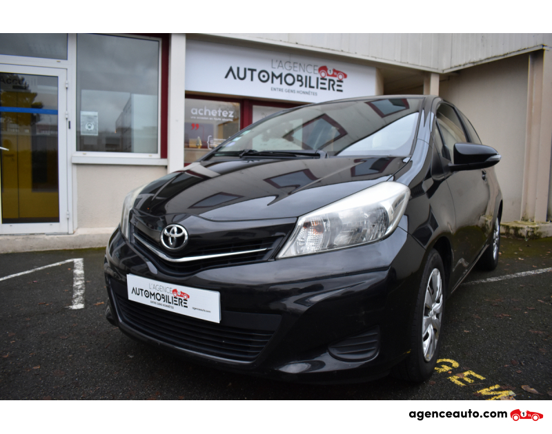 Gebrauchtwagenkauf, Günstige Gebrauchtwagen | Automobilienagentur Toyota Yaris Yaris III (XP13) 1.3 (NSP130_) (99 CH, ac 2011) Noir Jahr 2013 Manuelle Essence