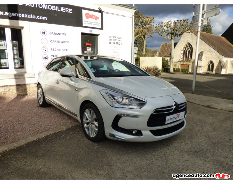 Achat voiture occasion, Auto occasion pas cher | Agence Auto DS DS 5 Hybrid 4 2.0 HDI So Chic Blanc Année 2013 Automatique Hybride