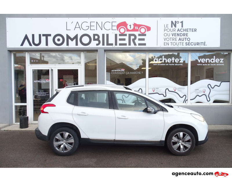 Achat voiture occasion, Auto occasion pas cher | Agence Auto Peugeot 2008 1.6 VTI 120 CV Allure Blanc Année 2014 Manuelle Bioethanol