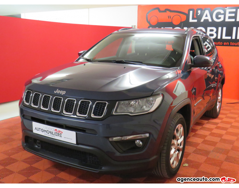 Achat voiture occasion, Auto occasion pas cher | Agence Auto Jeep Compass longitude business pack II 1.3 16V Turbo MultiAir 2WD DCT6 S&S 150 cv bva Gris Année 2020 Automatique Essence