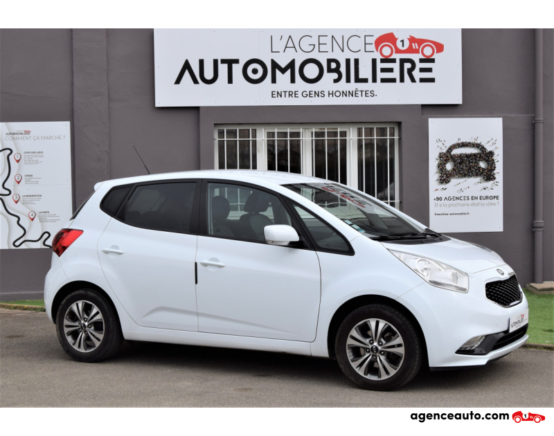 Compra de Carros Usados, Carros Usados Baratos | Auto Immo Kia Venga 1.4-90 CV-URBAN CHIC-CHAINE Blanc Ano 2015 Manuelle Essence