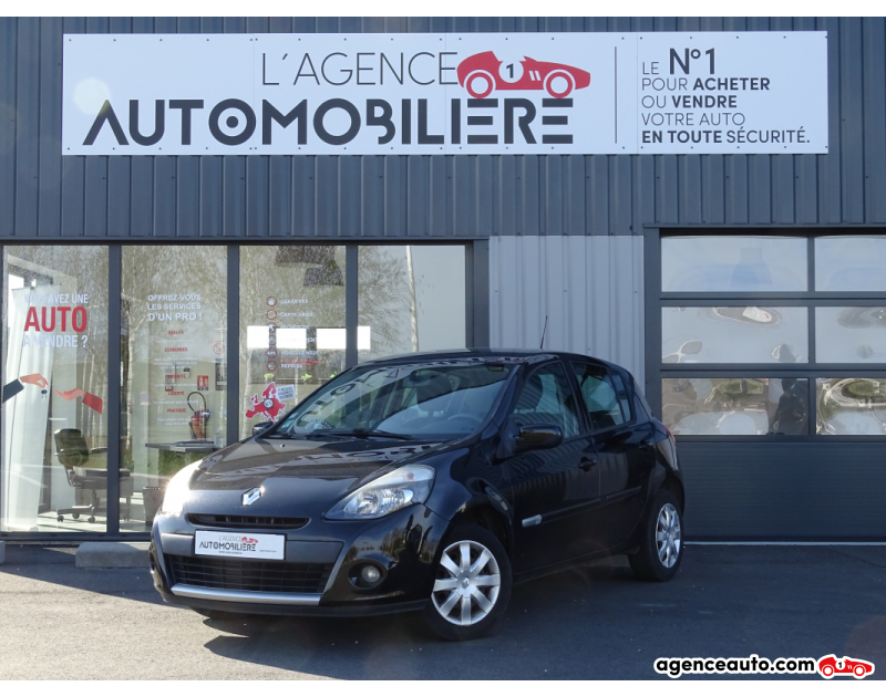 Achat voiture occasion, Auto occasion pas cher | Agence Auto Renault Clio 1.5 DCI 75 CH Noir Année 2012 Manuelle Diesel