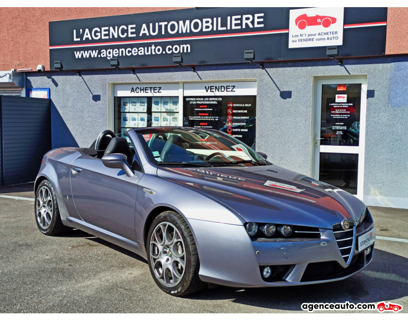 Aankoop Gebruikte Auto, Goedkope Gebruikte Auto | Agence Auto Alfa Romeo Brera Spider 3.2 V6 JTS 260ch 56000 km Gris Jaar 2007 Manuelle Essence