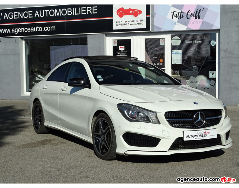 Achat voiture occasion, Auto occasion pas cher | Agence Auto Mercedes Classe CLA 250 2.0 i 211 ch FASCINATION Pack AMG 7G-DCT Blanc Année 2015 Automatique Essence
