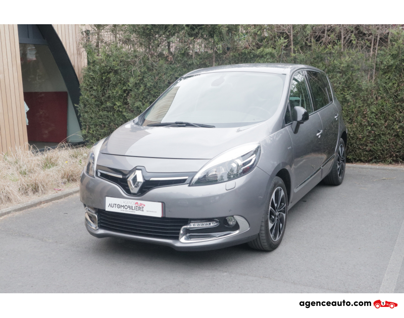 Achat voiture occasion, Auto occasion pas cher | Agence Auto Renault Scenic 1.5dci finition bose Gris Année 2015 Manuelle Diesel