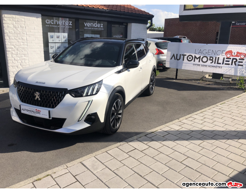 Achat voiture occasion, Auto occasion pas cher | Agence Auto Peugeot 2008 1.5 BlueHDi EAT8 S&S 130 cv GT PACK Blanc Année 2021 Automatique Diesel