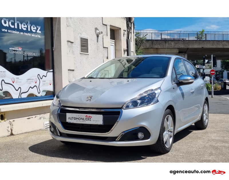 Achat voiture occasion, Auto occasion pas cher | Agence Auto Peugeot 208 1.6 BLUEHDI 75 STYLE 5 Portes BVM5 Gris Année 2016 Manuelle Diesel