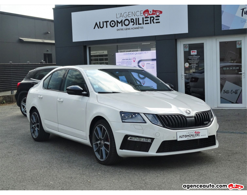 Achat voiture occasion, Auto occasion pas cher | Agence Auto Skoda Octavia RS 2.0 TDI 184 ch DSG7 - Suspension Pilotée - Regulateur adaptatif - Blanc Année 2019 Automatique Diesel