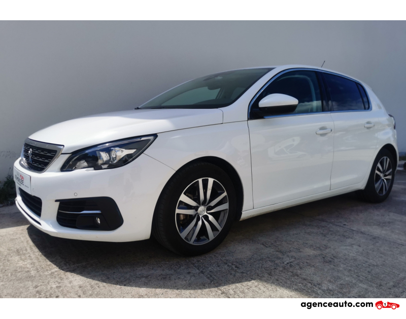 Achat voiture occasion, Auto occasion pas cher | Agence Auto Peugeot 308 1.2 PURETECH Blanc Année 2018 Automatique Essence