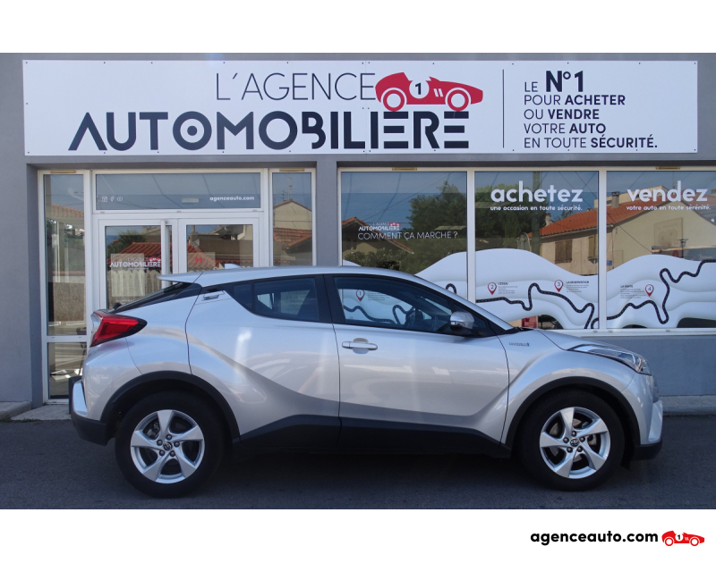 Achat voiture occasion, Auto occasion pas cher | Agence Auto Toyota C-HR 1.8 VVT-i  122 HSD Hybrid 2WD Boîte auto 1ER MAIN!! Gris Année 2017 Automatique Hybride