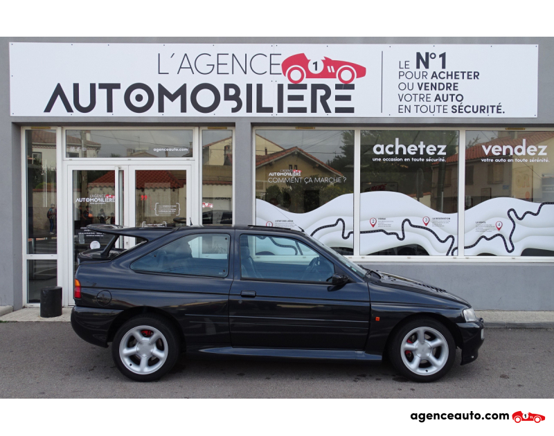 Achat voiture occasion, Auto occasion pas cher | Agence Auto Ford Escort V Cosworth LUXURY   2.0 Turbo RS 4x4 227Cv BVM5 Noir Année 1995 Manuelle Essence