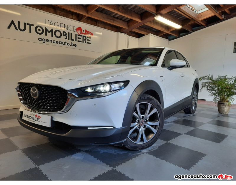 Aankoop Gebruikte Auto, Goedkope Gebruikte Auto | Agence Auto Mazda CX-30 2.0i SKYACTIV-X 100 years Edition 179CH Boite Automatique/ Garantie Mazda 12/2023 Blanc Jaar 2020 Automatique Hybride