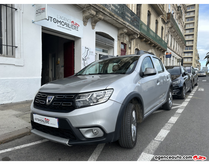 Achat voiture occasion, Auto occasion pas cher | Agence Auto Dacia Sandero STEPWAY 1.0 SCE 75 URBAN (Entretien complet Dacia) Argent Année 2018 Manuelle Essence