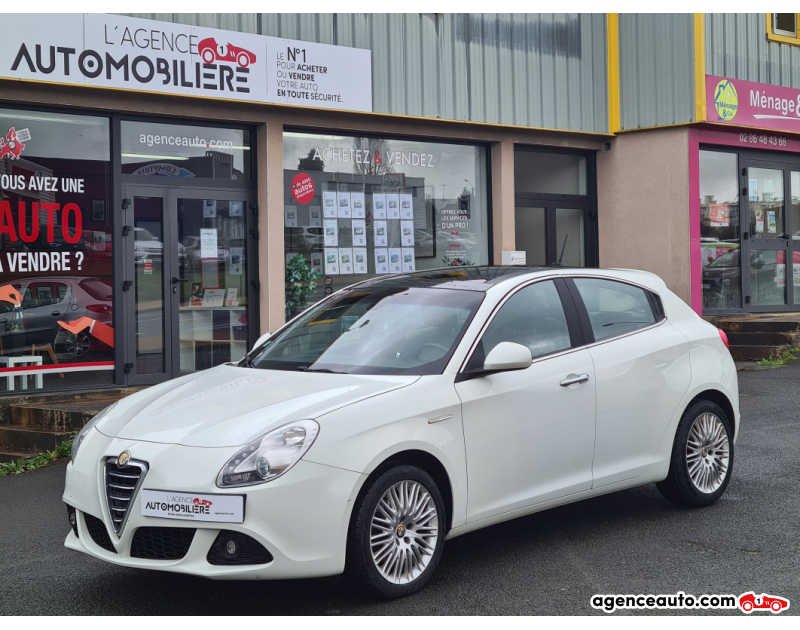 Achat voiture occasion, Auto occasion pas cher | Agence Auto Alfa Romeo Giulietta 1.4 TB 16V TCT MULTIAIR S&S 170CV DISTINCTIVE Blanc Année 2012 Automatique Essence