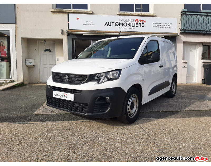 Achat voiture occasion, Auto occasion pas cher | Agence Auto Peugeot Partner VTi 110 ch Ethanol Premium Pack Chantier Blanc Année 2019 Manuelle Essence
