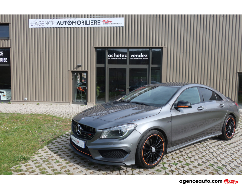 Achat voiture occasion, Auto occasion pas cher | Agence Auto Mercedes Classe CLA 200 CDi  Amg 136Cv Gris Année 2014 Manuelle Diesel