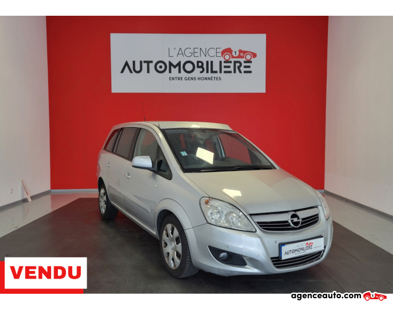 Acquisto Auto Usate, Auto Usate Economiche | Agenzia Automobiliare Opel Zafira B 1.9 CDTI 150 BVA 7 PLACES + DISTRI OK Gris Anno 2009 Automatique Diesel
