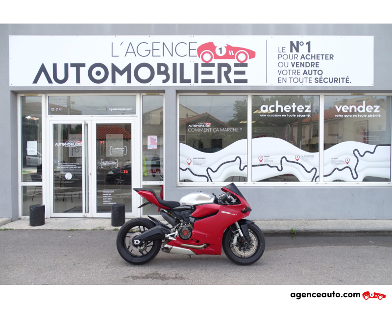 Acquisto Auto Usate, Auto Usate Economiche | Agenzia Automobiliare Ducati Panigale 899 ABS 155 CV Rouge Anno 2014 Manuelle Essence