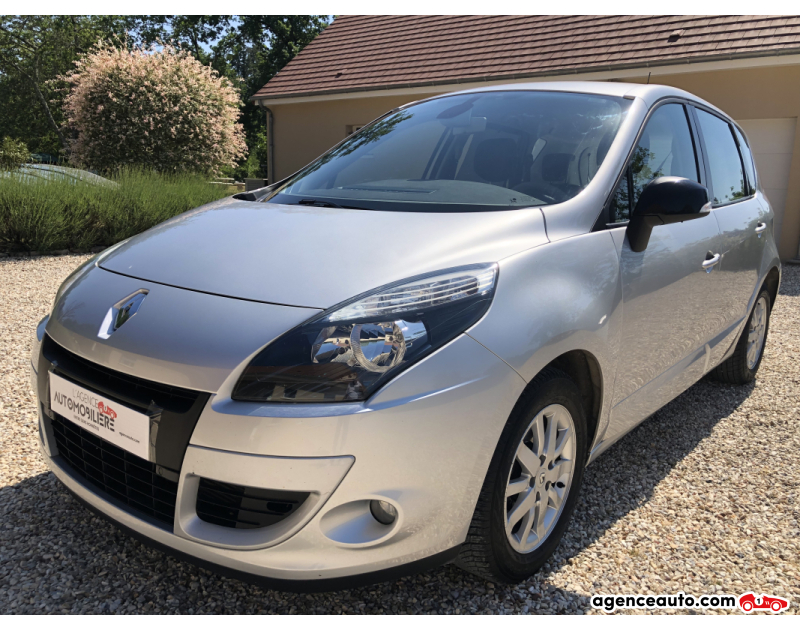 Achat voiture occasion, Auto occasion pas cher | Agence Auto Renault Scenic 1.5 DCI 110 BOSE - ORIGINE FRANCE - DISTRIBUTION FAITE Argent Année 2011 Manuelle Diesel