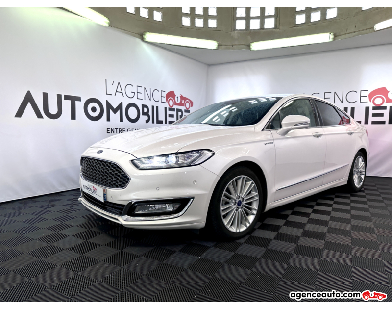 Achat voiture occasion, Auto occasion pas cher | Agence Auto Ford Mondeo 2.0 HYBRID 187 VIGNALE BVA Blanc Année 2018 Automatique Hybride