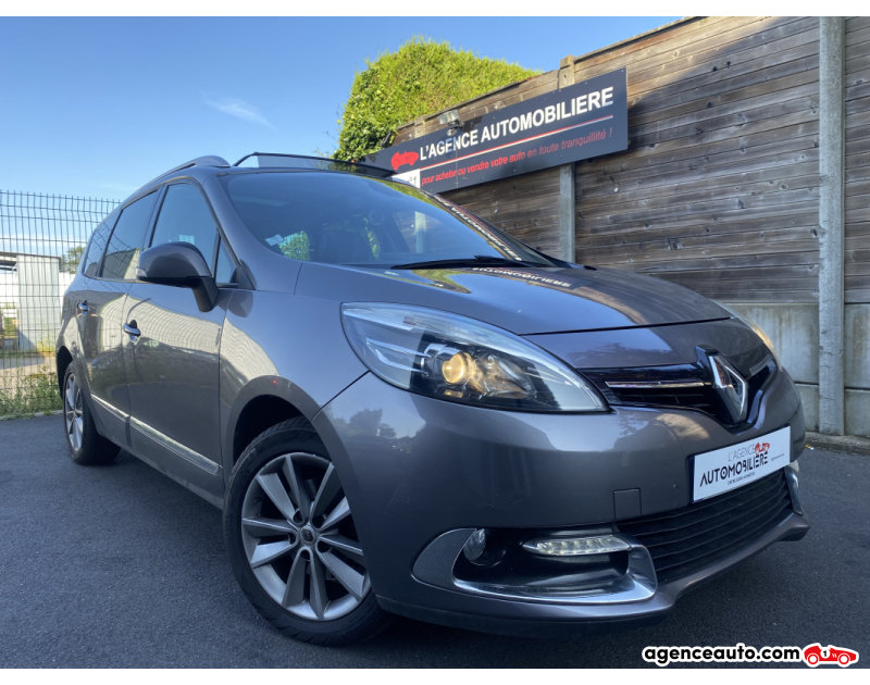 Achat voiture occasion, Auto occasion pas cher | Agence Auto Renault Scenic RENAULT SCENIC TCE TOIT OUVRANT PACK BOSE Gris Année 2014 Manuelle Essence