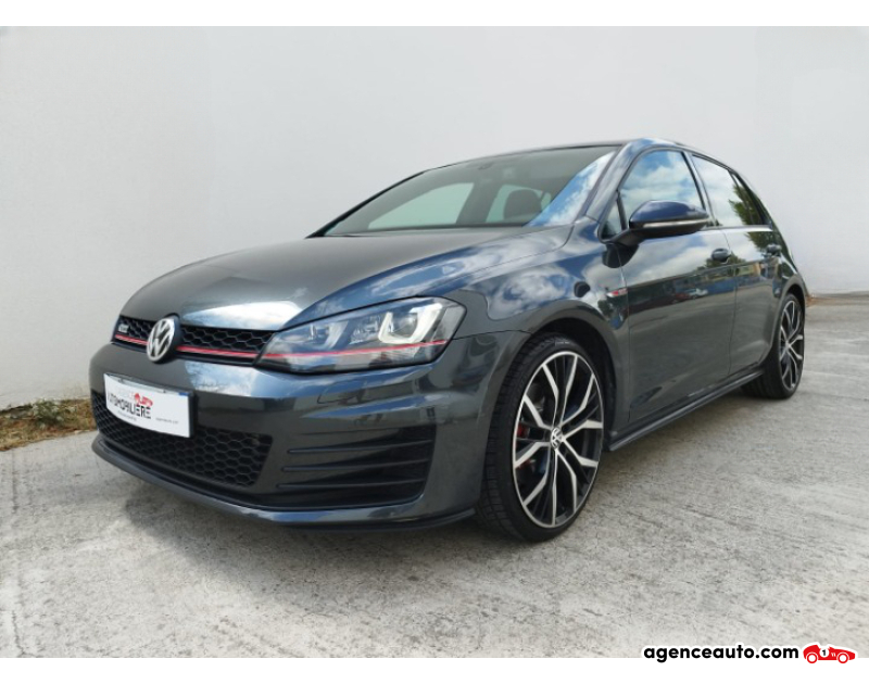 Aankoop Gebruikte Auto, Goedkope Gebruikte Auto | Agence Auto Volkswagen Golf 7 GTI 220 ch BVM Grijs Jaar 2013 Handgeschakelde auto Benzine