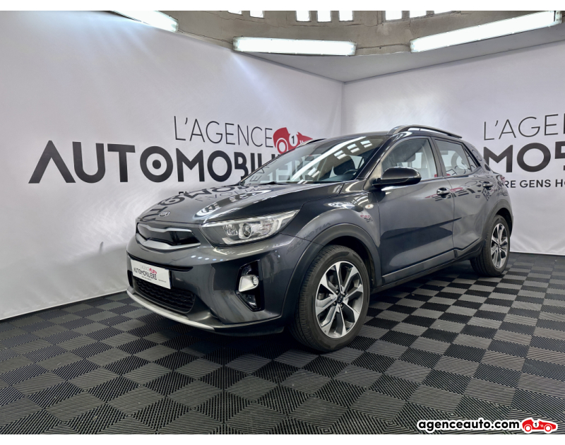 Achat voiture occasion, Auto occasion pas cher | Agence Auto Kia Stonic 1.4 100cv Active (GARANTIE CONSTRUCTEUR) Gris Année 2018 Manuelle Essence