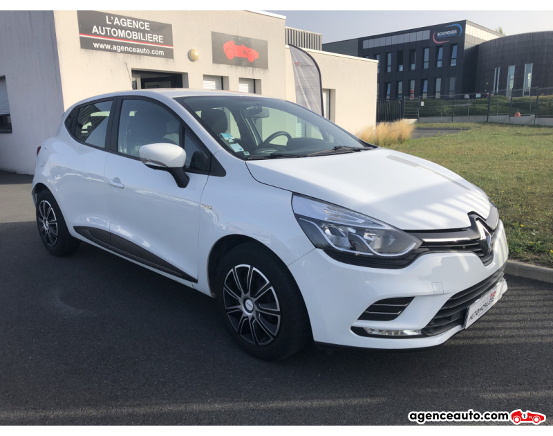 Achat voiture occasion, Auto occasion pas cher | Agence Auto Renault Clio IV 5 Portes Phase 2 1.2 Tce 75ch Trend Blanc Année 2018 Manuelle Essence