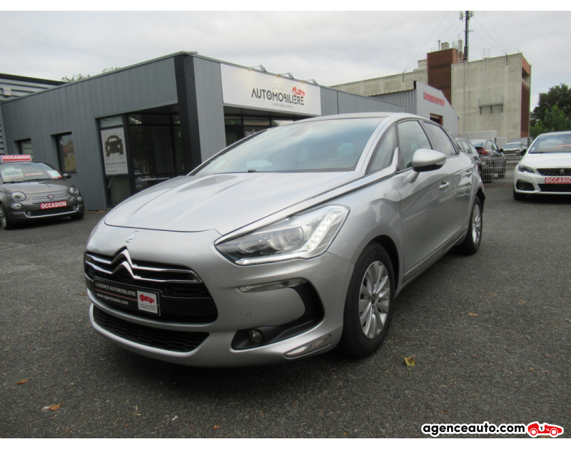 Aankoop Gebruikte Auto, Goedkope Gebruikte Auto | Agence Auto Citroen DS5 1.6 e-HDI 115ch So Chic ETG 6 Argent Jaar 2014 Automatique Diesel