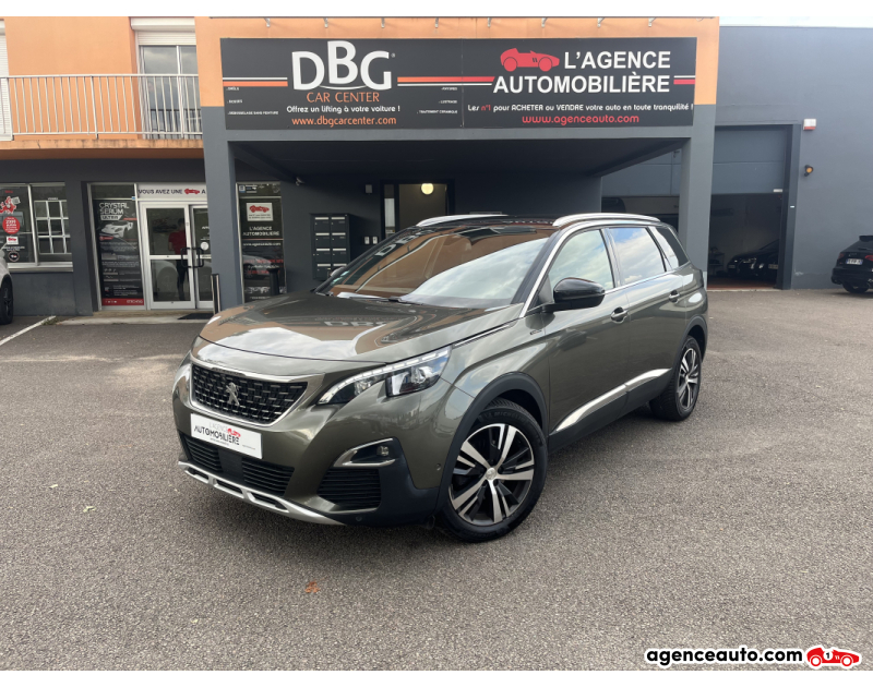 Achat voiture occasion, Auto occasion pas cher | Agence Auto Peugeot 5008 1.6 THP 165cv GT Line - 7 Places/Apple Carplay/Caméra 360° Gris Année 2017 Automatique Essence
