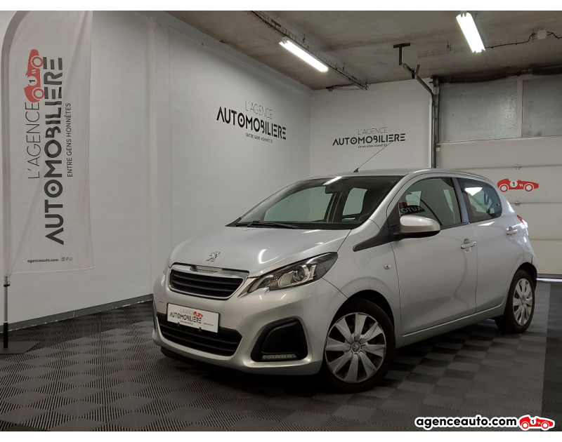 Achat voiture occasion, Auto occasion pas cher | Agence Auto Peugeot 108 1.2 PURETECH 82 ACTIVE 5P Argent Année 2015 Manuelle Essence