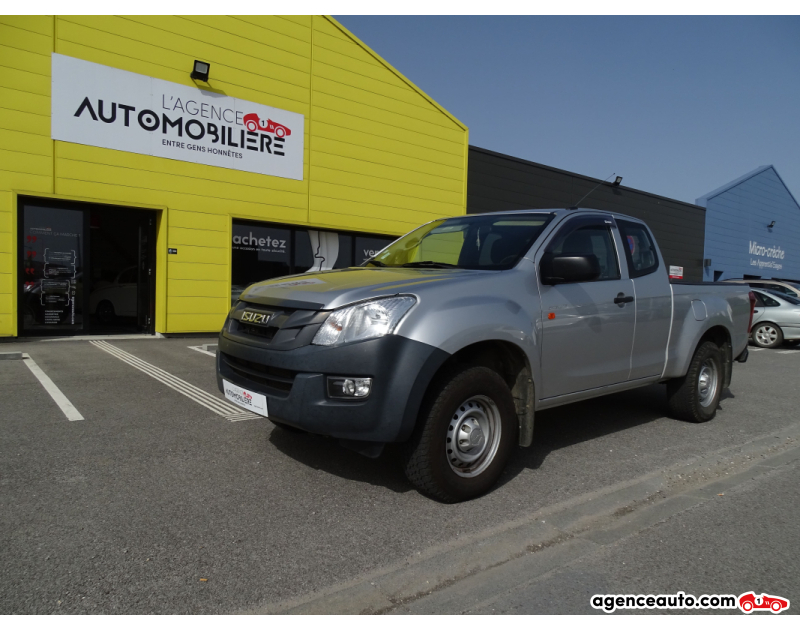 Achat voiture occasion, Auto occasion pas cher | Agence Auto Isuzu D-Max DOUBLE CAB 2.5 L 160 ch QUASAR 4WD Gris Année 2013 Manuelle Diesel