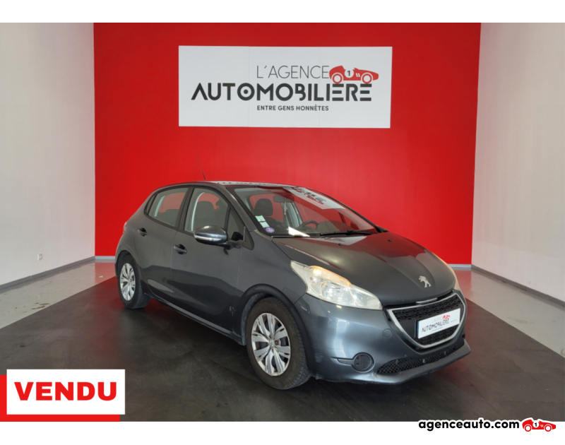 Achat voiture occasion, Auto occasion pas cher | Agence Auto Peugeot 208 1.4 VTI 95 ACTIVE - MOTEUR A CHAÎNE Gris Année 2012 Manuelle Essence