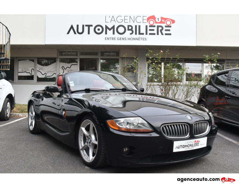 Achat voiture occasion, Auto occasion pas cher | Agence Auto Bmw Z4 Roadster (E85) 3.0i 24V 231cv Noir Année 2003 Manuelle Essence