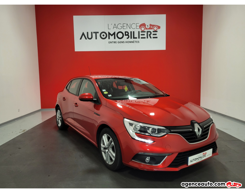 Achat voiture occasion, Auto occasion pas cher | Agence Auto Renault Megane 1.5 dCi 90 LIFE Rouge Année 2018 Manuelle Diesel