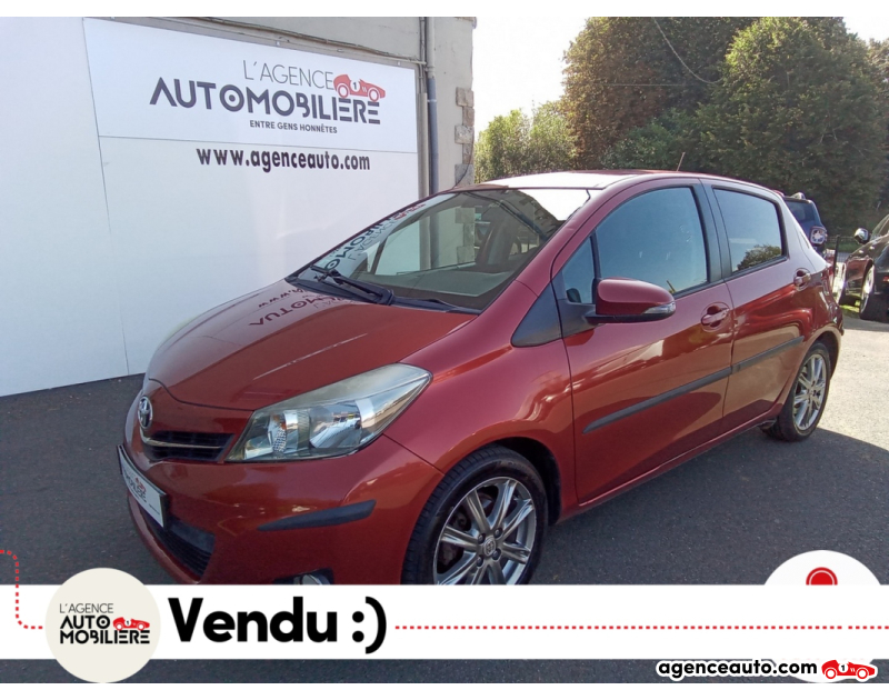 Gebrauchtwagenkauf, Günstige Gebrauchtwagen | Automobilienagentur Toyota Yaris 1.3 VVTI 100 STYLE CVT BVA Rouge Jahr 2011 Automatique Essence