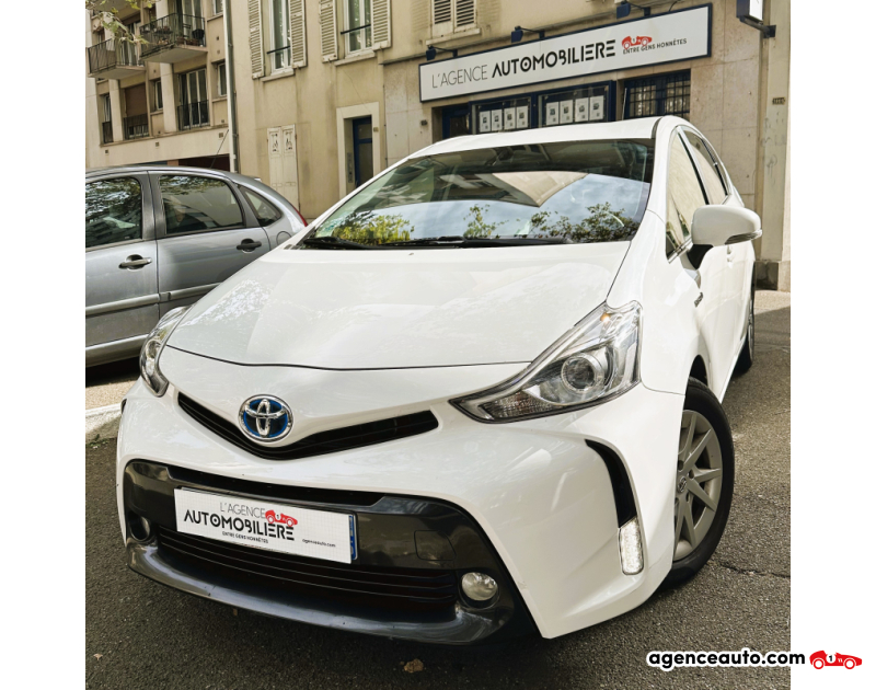 Aankoop Gebruikte Auto, Goedkope Gebruikte Auto | Agence Auto Toyota Prius+ 1.8 136H 100 HYBRID FULL-HYBRID DYNAMIC BUSINESS BVA Blanc Jaar 2015 Automatique Hybride