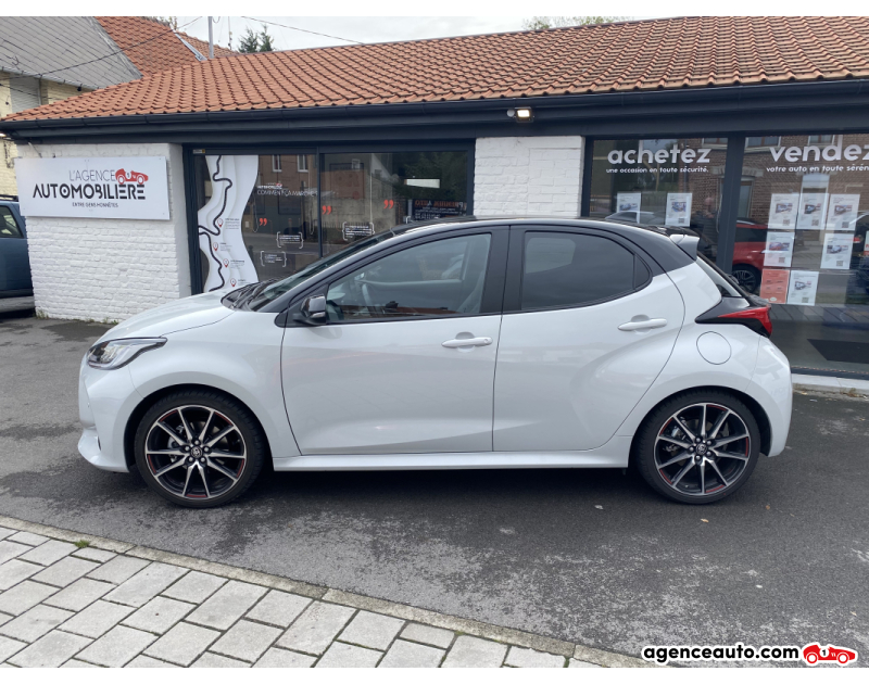 Compra de Coches Usados, Coches Usados Baratos %'|'% Agence Auto Toyota Yaris Hybride 100h GR SPORT Pack Techno Gris Año 2023 Automático Híbrido