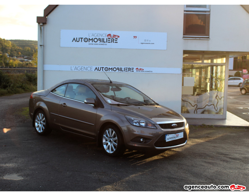 Achat voiture occasion, Auto occasion pas cher | Agence Auto Ford Focus focus cabriolet 2.0 tdci 136 ch TITANIUM Gris Année 2009 Manuelle Diesel