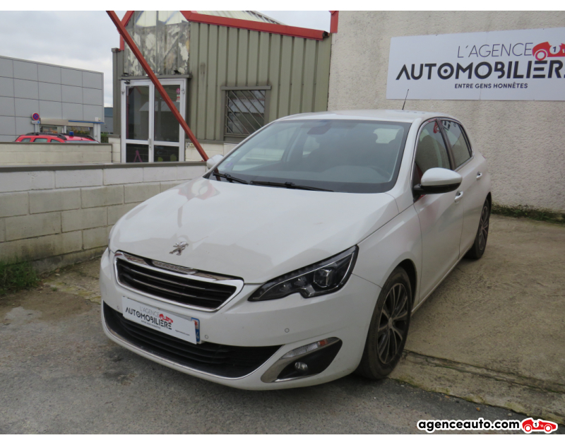 Aankoop Gebruikte Auto, Goedkope Gebruikte Auto | Agence Auto Peugeot 308 allure 1.2 e-THP 12V 130 cv Boîte auto Blanc Jaar 2015 Automatique Essence
