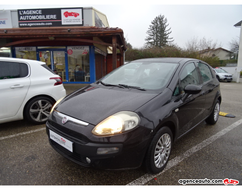 Compra de Carros Usados, Carros Usados Baratos | Auto Immo Fiat Punto 1.4 8V GPL 77 DYNAMIC 5P - Bicarburation essence gpl Noir Ano 2011 Manuelle GPL
