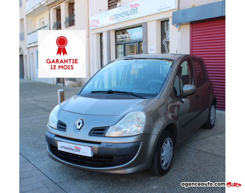 Aankoop Gebruikte Auto, Goedkope Gebruikte Auto | Agence Auto Renault Modus 1.2 75ch eco2 ( Première main , Critère 1 , Distribution remplacée a 120000 kms ) Gris Jaar 2012 Manuelle Essence