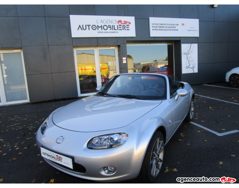 Achat voiture occasion, Auto occasion pas cher | Agence Auto Mazda MX-5 1.8L 126 Cv BVM5 Soft Top Série Limitée NISEKO 1/800 Argent Année 2009 Manuelle Essence