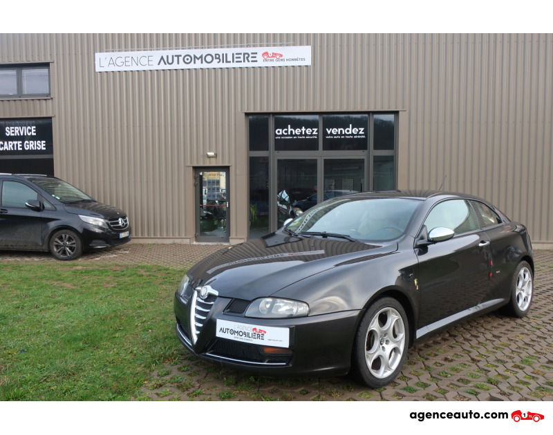 Achat voiture occasion, Auto occasion pas cher | Agence Auto Alfa Romeo GT 2.0 JTS 16V Selective 165Cv Marron Année 2006 Automatique Essence