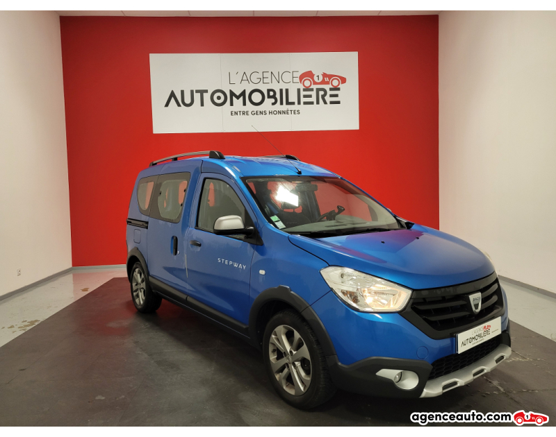 Achat voiture occasion, Auto occasion pas cher | Agence Auto Dacia Dokker STEPWAY 1.5 DCI 90 ATTELAGE Bleu Année 2015 Manuelle Diesel