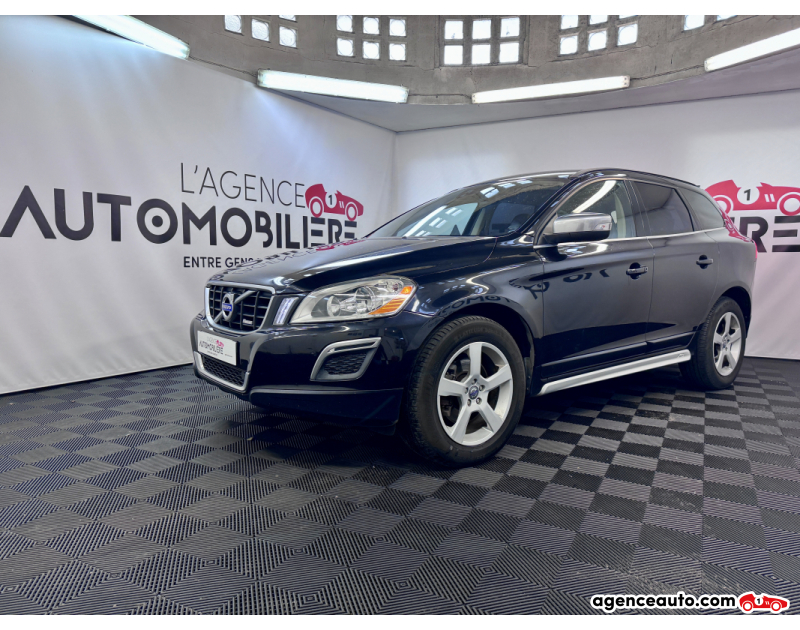 Annonce Volvo xc60 (2) d4 181 r-design geartronic 8 2015 DIESEL occasion -  Etrechy - Essone 91