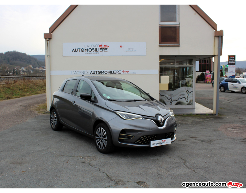 Achat voiture occasion, Auto occasion pas cher | Agence Auto Renault Zoe E.TECH ELECTRIQUE R 135 ACHAT INTEGRALE  ICONIC Gris Année 2023 Automatique Électrique