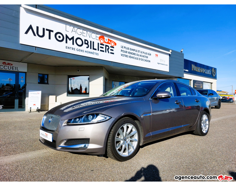 Achat voiture occasion, Auto occasion pas cher | Agence Auto Jaguar XF 2.2 D Luxe Premium BVA Gris Année 2012 Automatique Diesel